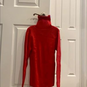 Moda international turtle neck top